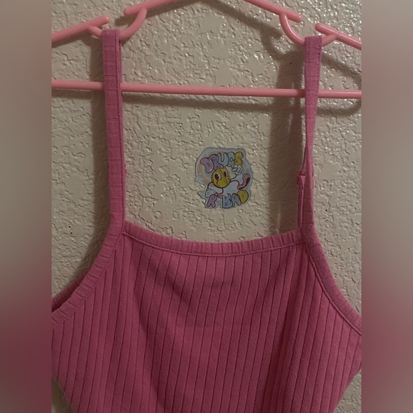 y2k pink crop top - Picture 3 of 3